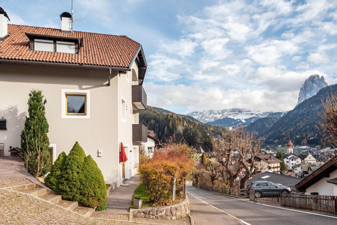 Apartment Bullaccia Stlarida Ортизеи Экстерьер фото